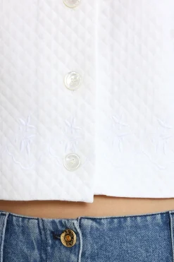 Boxy collarless jacket in quilted sustainable viscose blend
