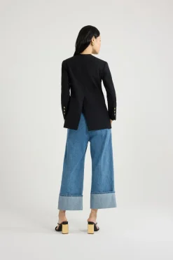 Collarless double-breasted jacket in tech wool