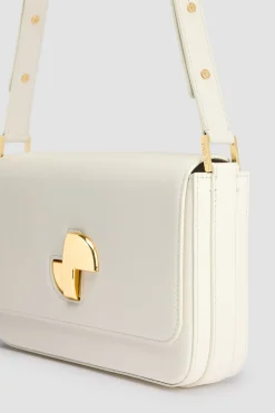 Le Classic Lock bag in leather