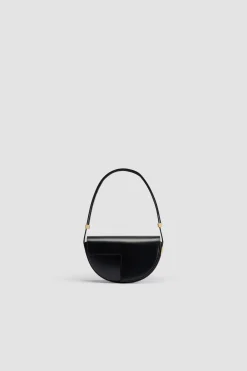 Le Petit Patou bag in leather
