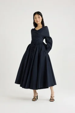 Long volume skirt in recycled faille