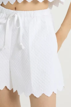 Summer shorts in quilted sustainable viscose blend